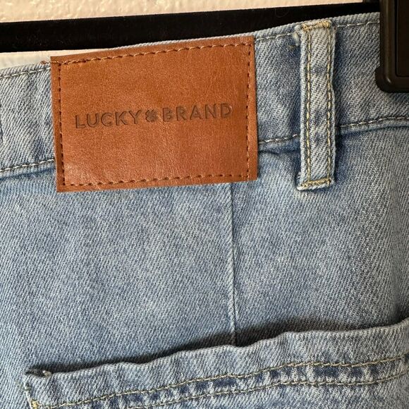 Lucky Brand Women's Size 14/32 High Rise Wide Leg Cropped Blue Denim‎ Jeans - Picture 10 of 16